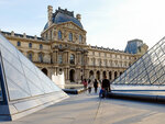 SMARTBOX - Coffret Cadeau - Visites guidées du Sacré-Cœur et du Louvre pendant 2h avec accès coupe-file au musée pour 2