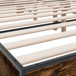 vidaXL Cadre de lit chêne fumé 200x200 cm bois d'ingénierie et métal