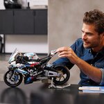 Lego 42130 technic bmw m 1000 rr modele réduit de moto pour adulte  maquette pour construction et exposition  idée de cadeau