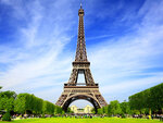 SMARTBOX - Coffret Cadeau Visite guidée de la tour Eiffel pour 2 adultes et 1 enfant -  Sport & Aventure