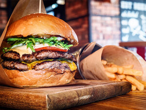 SMARTBOX - Coffret Cadeau Carte cadeau pour Secret Santa - 15 € - Multi-thèmes