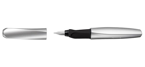 Twist stylo plume Pointe Moyenne Argent/noir PELIKAN