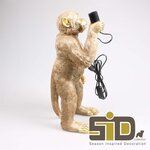 Lampe animal doré en résine singe debout
