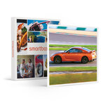 Pilotage sur circuit : 2 tours au volant d'une nissan gtr - smartbox - coffret cadeau sport & aventure