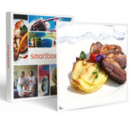 Découverte de paris lors d’un dîner croisière prestige sur la seine pour 2 adultes et 2 enfants - smartbox - coffret cadeau gastronomie