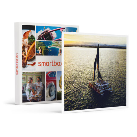 SMARTBOX - Coffret Cadeau Sortie en catamaran de 2h pour 2 personnes en Camargue -  Sport & Aventure