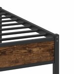 vidaXL Cadre de lit en métal sans matelas chêne fumé 200x200 cm