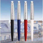 Waterman emblème stylo bille  rouge  recharge bleue pointe moyenne  coffret cadeau