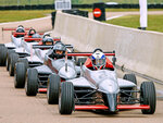 Stage de pilotage de 12 min en formule renault campus sur circuit près de paris - smartbox - coffret cadeau sport & aventure