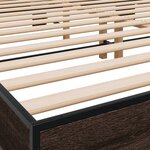 vidaXL Cadre de lit chêne marron 200x200 cm bois d'ingénierie et métal