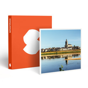 SMARTBOX - Coffret Cadeau Séjour de 3 jours à vélo avec dégustation de vins près de Tours -  Séjour