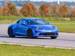 SMARTBOX - Coffret Cadeau Stage de pilotage : 4 tours sur le circuit de Saint-Laurent-de-Mure en Alpine A110 S -  Sport & Aventure