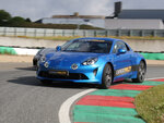 SMARTBOX - Coffret Cadeau - 4 tours de pilotage en Alpine A110 sur le circuit Geoparc -