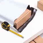 Pack and Move - Lot 120 enveloppes pour expédition - 27 x 30 cm - Fermeture adhésive - Opaques  étanches et indéchirables