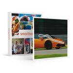 SMARTBOX - Coffret Cadeau Stage de pilotage : 3 à 5 tours au volant d'une voiture de course sur le circuit de Montlhéry -  Sport & Aventure