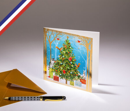 Carte double fin d'année - créée et imprimée en France- Animaux de la forêt décorant le sapin de Noël