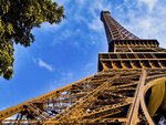 SMARTBOX - Coffret Cadeau Visite guidée du sommet de la tour Eiffel pour 1 adulte et 2 enfants -  Sport & Aventure