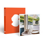 SMARTBOX - Coffret Cadeau 2h de croisière sur la Seine avec dîner à bord du Capitaine Fracasse -  Gastronomie