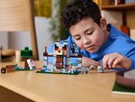 LEGO® Minecraft™ 21261 : La Forteresse du Loup - Aventure et Créativité