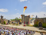 Puy du fou® – séjour de 2 jours / 1 nuit – hôtel la villa gallo-romaine 2 adultes en 2023 - smartbox - coffret cadeau séjour