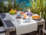 SMARTBOX - Coffret Cadeau Séjour de 2 jours en hôtel 4* au centre de Cannes avec pétales de roses et chocolats -  Séjour