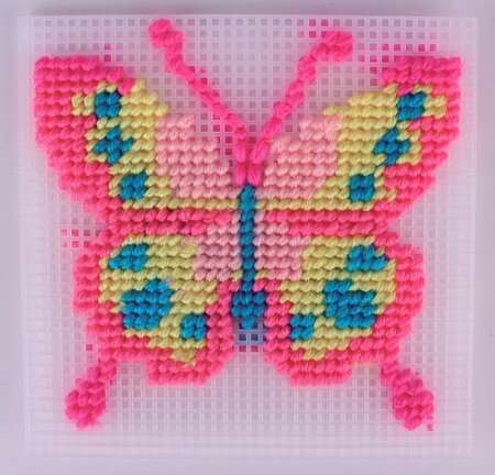 Canevas à broder kit enfant Papillon 13,5 x 14 cm - MegaCrea DIY