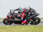 SMARTBOX - Coffret Cadeau Baptême passager en moto : 3 tours à l'arrière d'un pilote professionnel sur le circuit de Magny-Cours -  Sport & Aventure