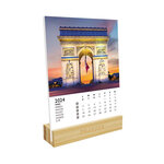 Calendrier sur socle en bambou à thème 2024 - Paris - Draeger