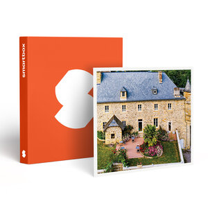 SMARTBOX - Coffret Cadeau Escapade romantique de 3 jours en suite avec macarons au Château de la Falque -  Séjour