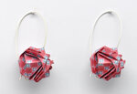 Boucles d'oreille papier origami boule rouge rosé