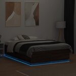 vidaXL Cadre de lit avec LED sans matelas chêne marron 135x190 cm