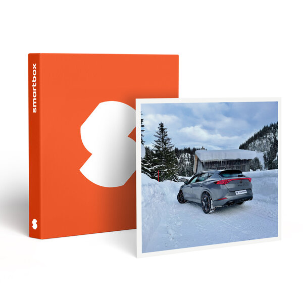 SMARTBOX - Coffret Cadeau Stage de pilotage sur glace : 10 tours en passager sur le circuit de Flaine en BMW Superberline 2.0 - Sport & Aventure