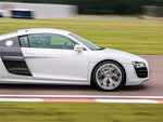 SMARTBOX - Coffret Cadeau Stage de pilotage : 2 à 3 tours au volant d'une voiture de course sur le circuit du Bourbonnais -  Sport & Aventure
