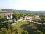 SMARTBOX - Coffret Cadeau 2h d'accès au spa Cinq Mondes et massage de 50 min dans un château près de Lyon -  Bien-être