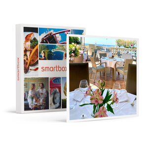 SMARTBOX - Coffret Cadeau Repas raffiné 5 plats dans un restaurant gastronomique avec vue sur la mer près de Marseille -  Gastronomie