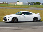 Passion drift : baptême de drift en bmw m3 et 4 tours de pilotage en nissan gtr à château gaillard près de lyon - smartbox - coffret cadeau sport & aventure