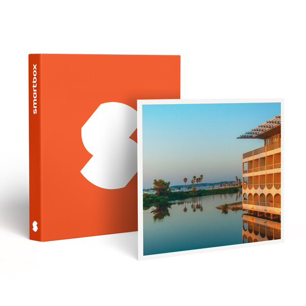 SMARTBOX - Coffret Cadeau Séjour gourmand sur la Côte d'Azur : 2 jours en hôtel 3* avec dîner à Hyères -  Séjour