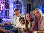 SMARTBOX - Coffret Cadeau Europa-Park 2025 en famille : 2 entrées adultes et 2 entrées enfants pour une journée en basse saison -  Sport & Aventure
