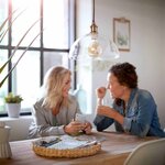 Philips ampoule led giant 5 w 300 lumens flamme 929001817101