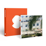 SMARTBOX - Coffret Cadeau Séjour de 2 jours en hôtel 4* au centre de Cannes avec pétales de roses et champagne -  Séjour