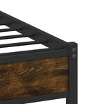 vidaXL Cadre de lit en métal sans matelas chêne fumé 150x200 cm