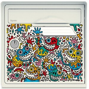 Porte avant décorée – artiste – The Maniac World [SKWAK] – fabriquée en France – en résine – ne rouille pas – porte interchangeable
