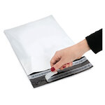 Lot de 250: pochette plastique opaque "aller-retour" 60 microns 34x39 cm