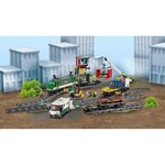 Lego city 60198 le train de marchandises télécommandé