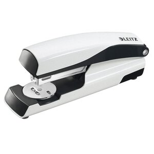 5502 Agrafeuse de bureau Wow , capacité 30 feuilles, en métal - Blanc métallisé (blister 1 unité)