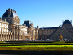 City-tour de paris  croisière sur la seine et visite de la tour eiffel et du louvre - smartbox - coffret cadeau multi-thèmes