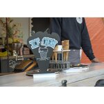 Ardoise de Table SILHOUETTE Socle Alu Forme Glace SECURIT