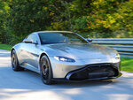 SMARTBOX - Coffret Cadeau Stage de pilotage : 2 tours sur le circuit de Pouilly-en-Auxois en Aston-Martin Vantage -  Sport & Aventure