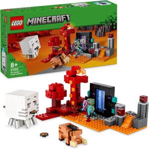 LEGO® Minecraft™ 21255 : L'Aventure Épique de l'Embuscade au Portail du Nether