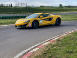 SMARTBOX - Coffret Cadeau Stage pilotage enfant : 6 tours de circuit au volant d'une McLaren 540C -  Sport & Aventure